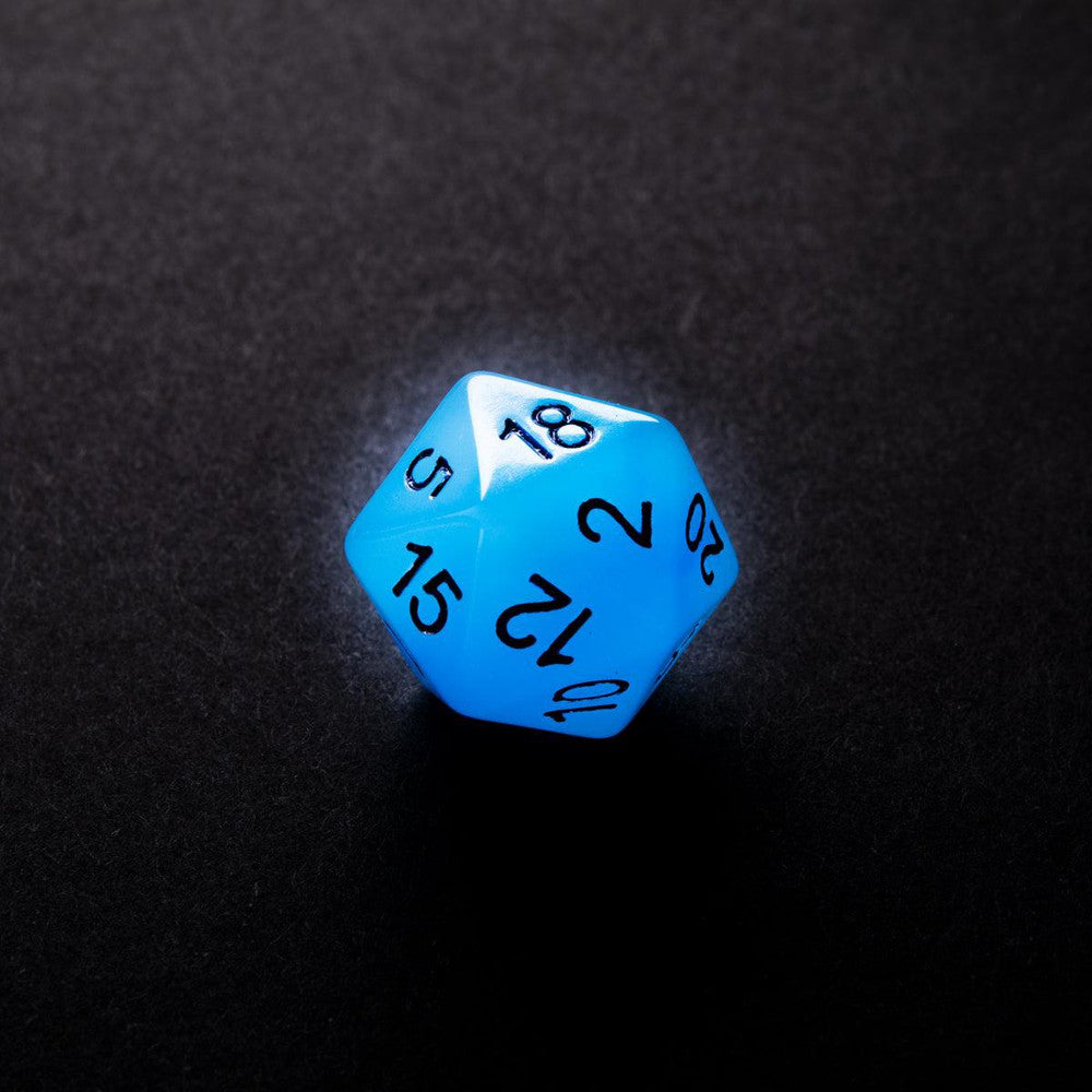 Glow series RPG dice set Icy Crumbs